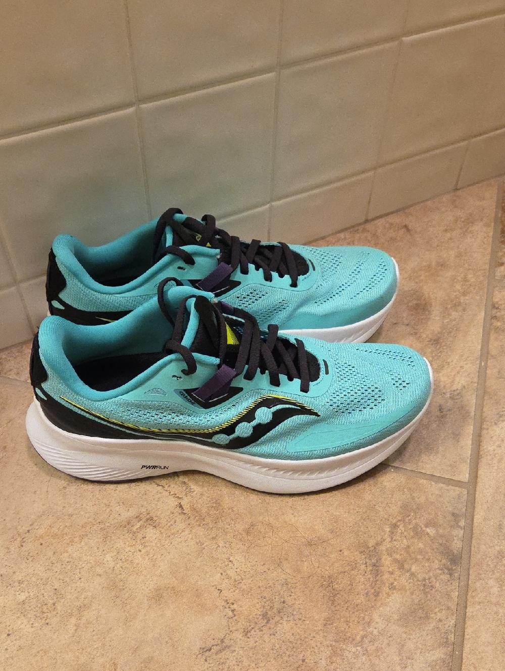 Saucony Women's Aqua/Black Running Shoes with Yellow Accents